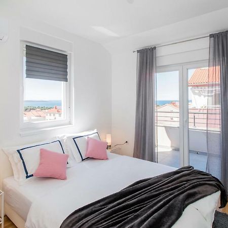 Apartment Hera With Balcony And Free Parking Zadar Exterior photo